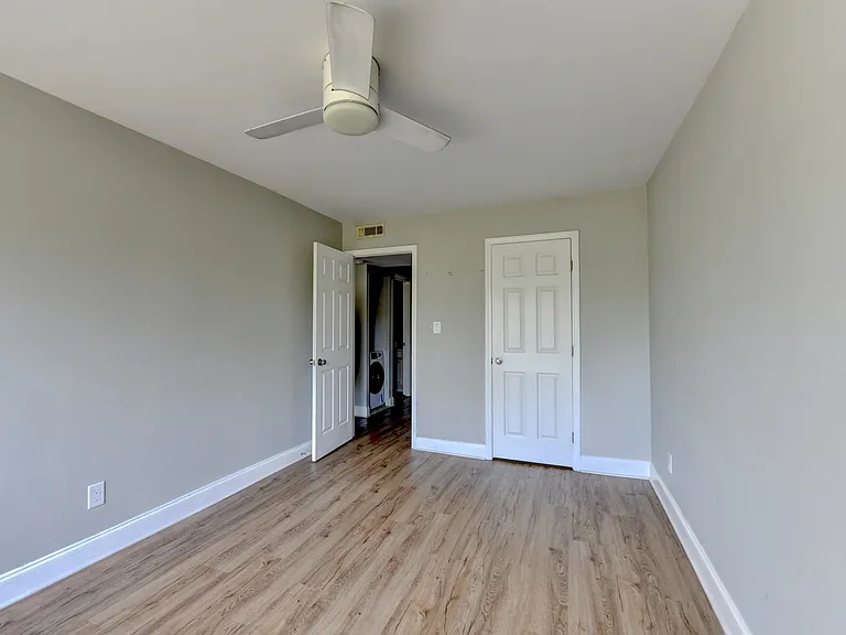 6980 Roswell Rd #C5 — Photo 16