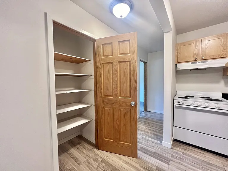 821 George Ave — Photo 20