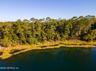 301 N West St, Interlachen, FL 32148