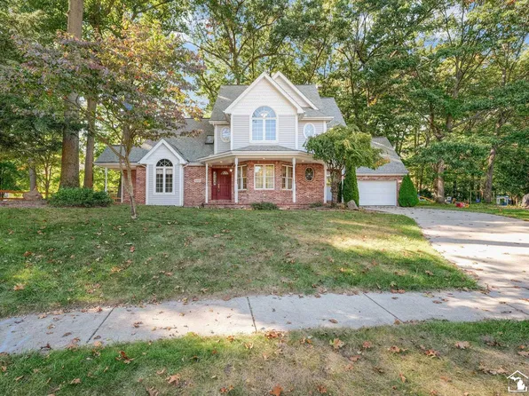 6803 Rutland Rd, Temperance, MI 48182