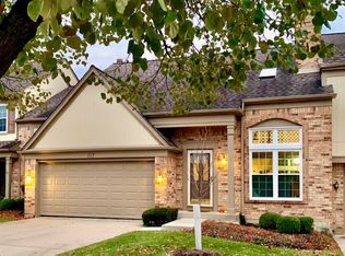 117 Versailles Ct, Bloomingdale, IL 60108