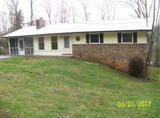 102 Holiday Hills Rd, Kingsport, TN 37664