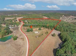 228 River Canyon Rd, Macks Creek, MO 65786