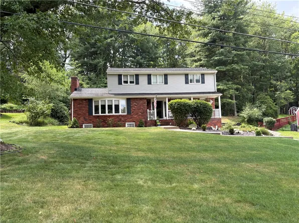 107 Windgate Dr, Wexford, PA 15090