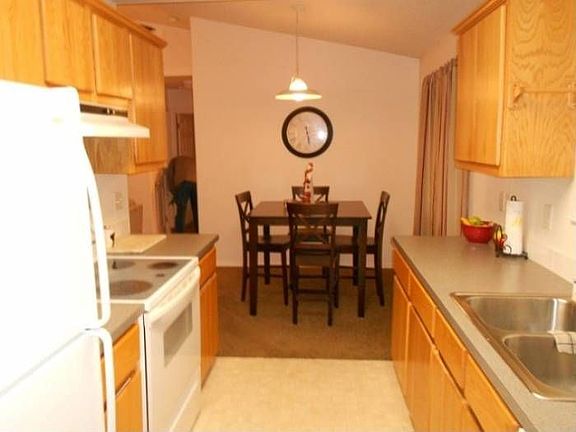 Kitchen to Dining Room