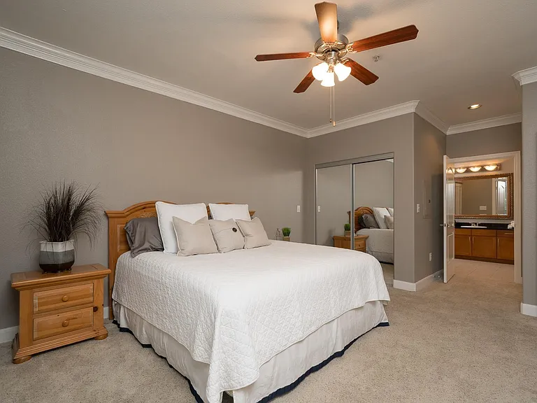2299 Lone Star Dr #101 — Photo 9
