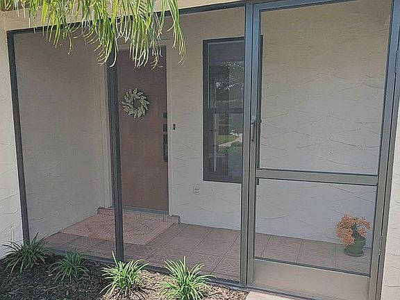 Screened front entry