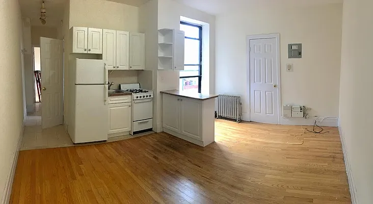 Rented by Landmark Resources | media 9