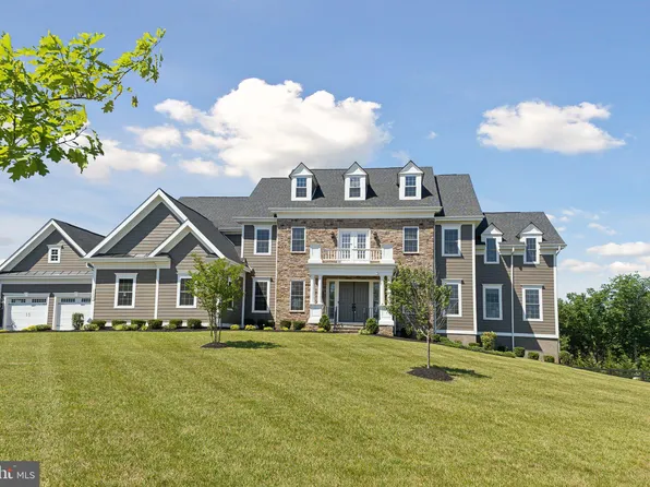 25925 Cameron Walk Pl, Aldie, VA 20105