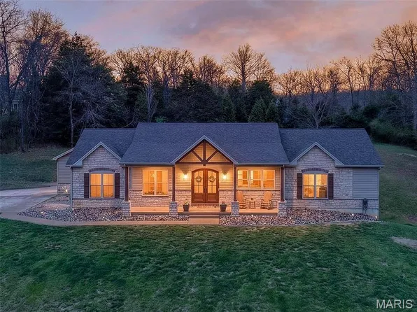 24552 Ivy Ct, Wright City, MO 63390