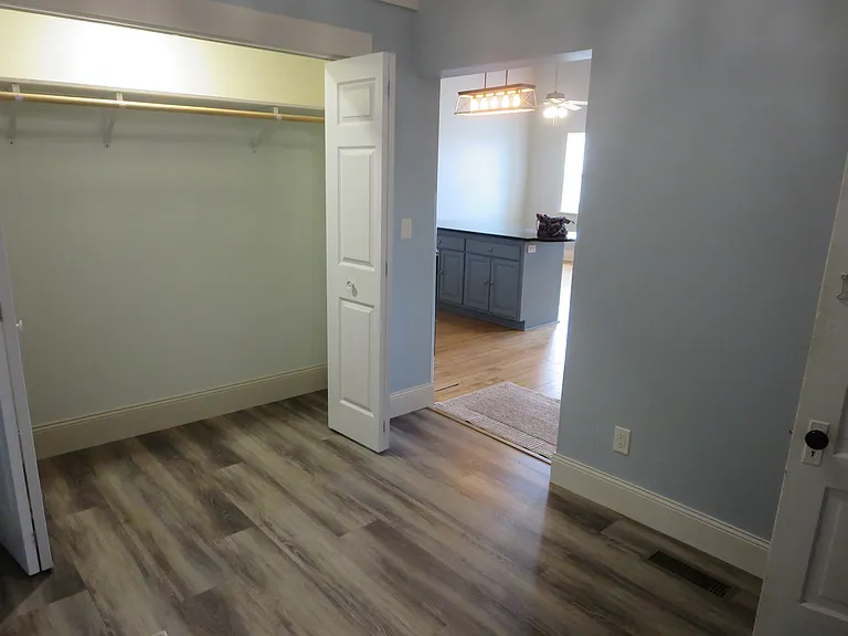 111 Keller Ave N #1 — Photo 1
