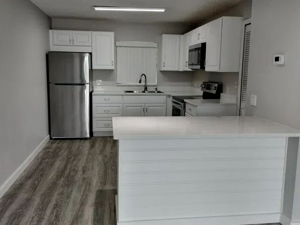 1290 9th St, Daytona Beach, FL