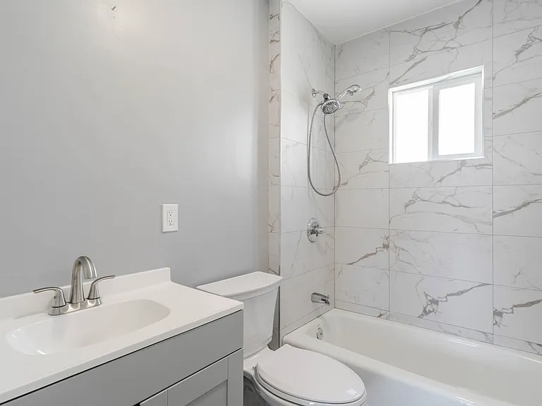 1051 Western Ave #C — Photo 9