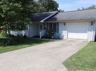 309 SE 13th St, Washington, IN