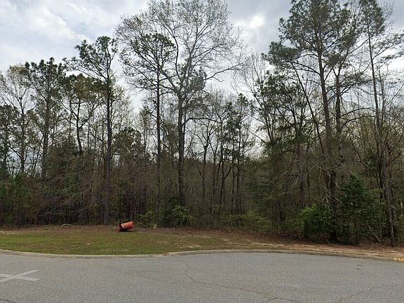 2nd image of 428 Bellerive Trce