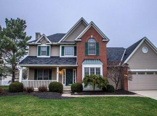2245 Peregrine Dr, Avon, OH 44011