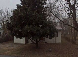 223 Garfield Ave, West Fork, AR 72774