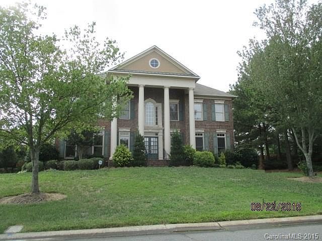 1st image of 10902 Parkleigh Dr