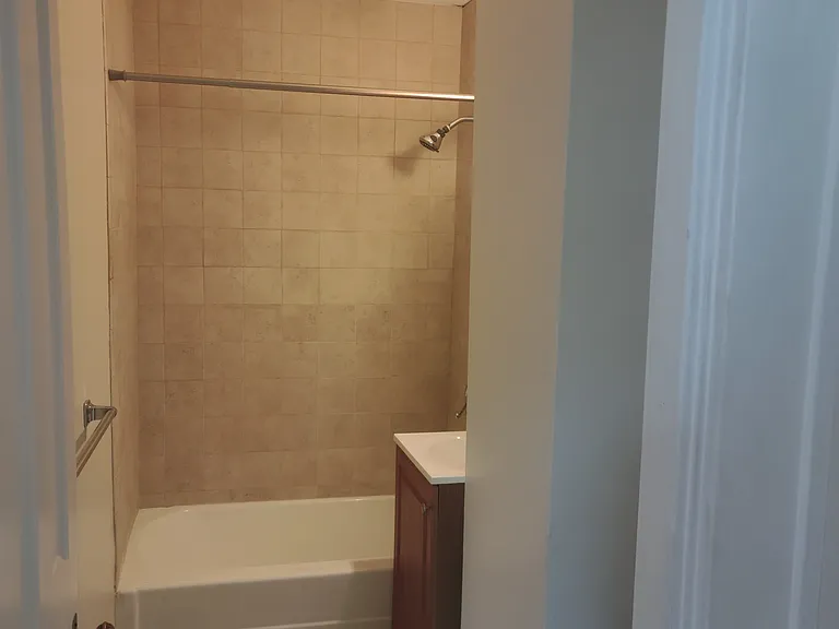 2615 N Humboldt Blvd #2 — Photo 4