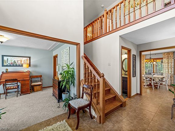 2nd image of 35295 Livingston Dr