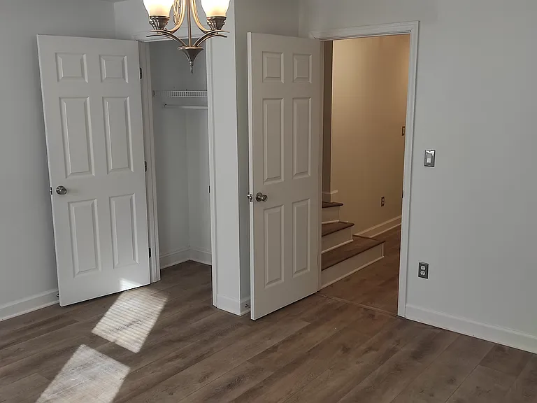 1714 E Pratt St — Photo 2