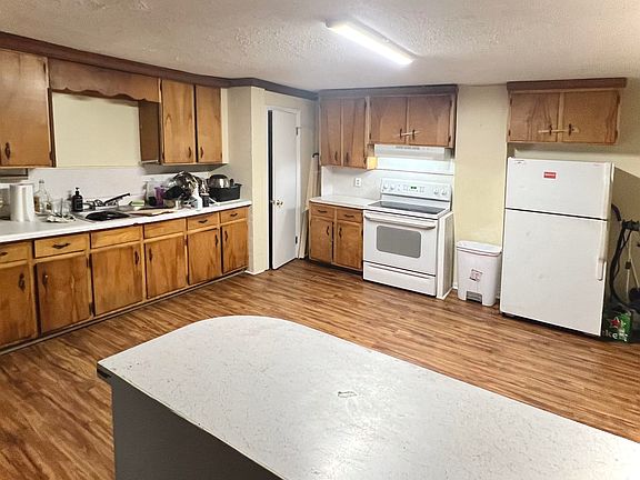 2nd image of 1517 Atkamire Dr