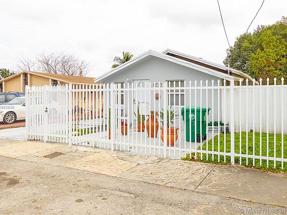 2nd image of 3113 NW 21st Ct