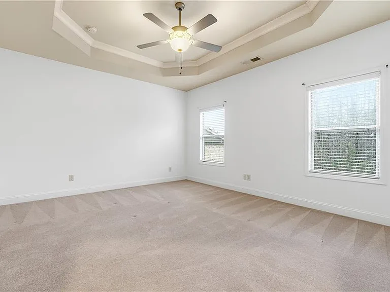 7809 Laurel Crest Dr — Photo 10
