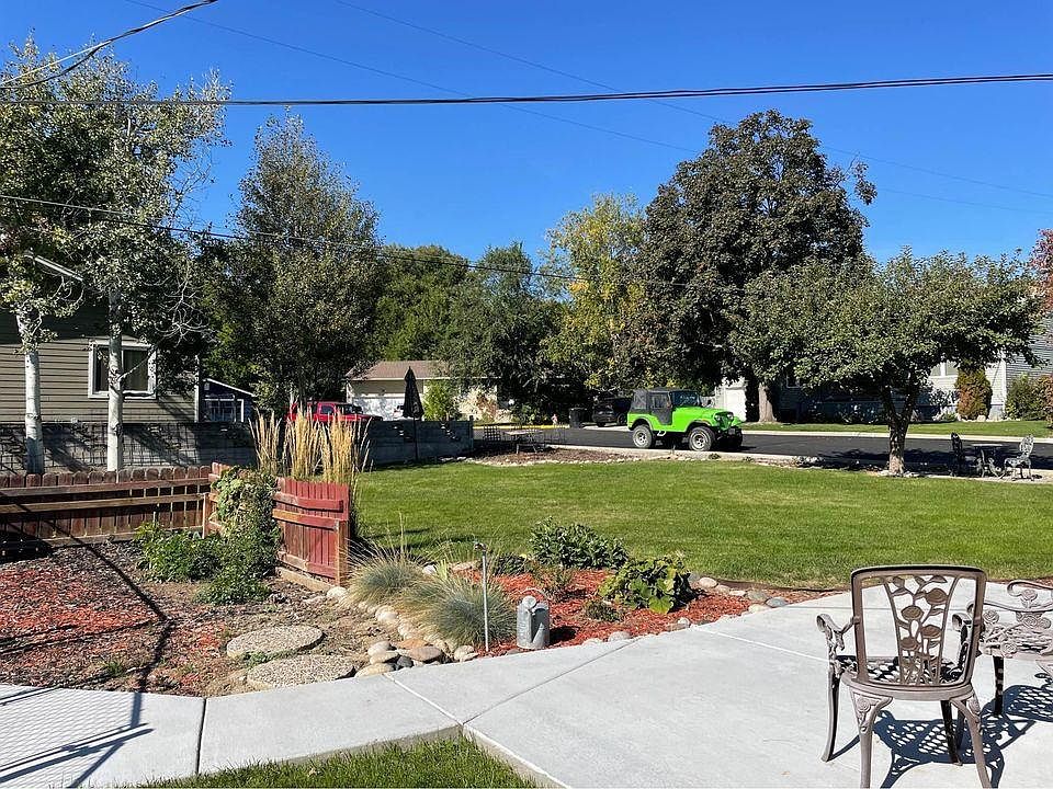 Shared back yard
