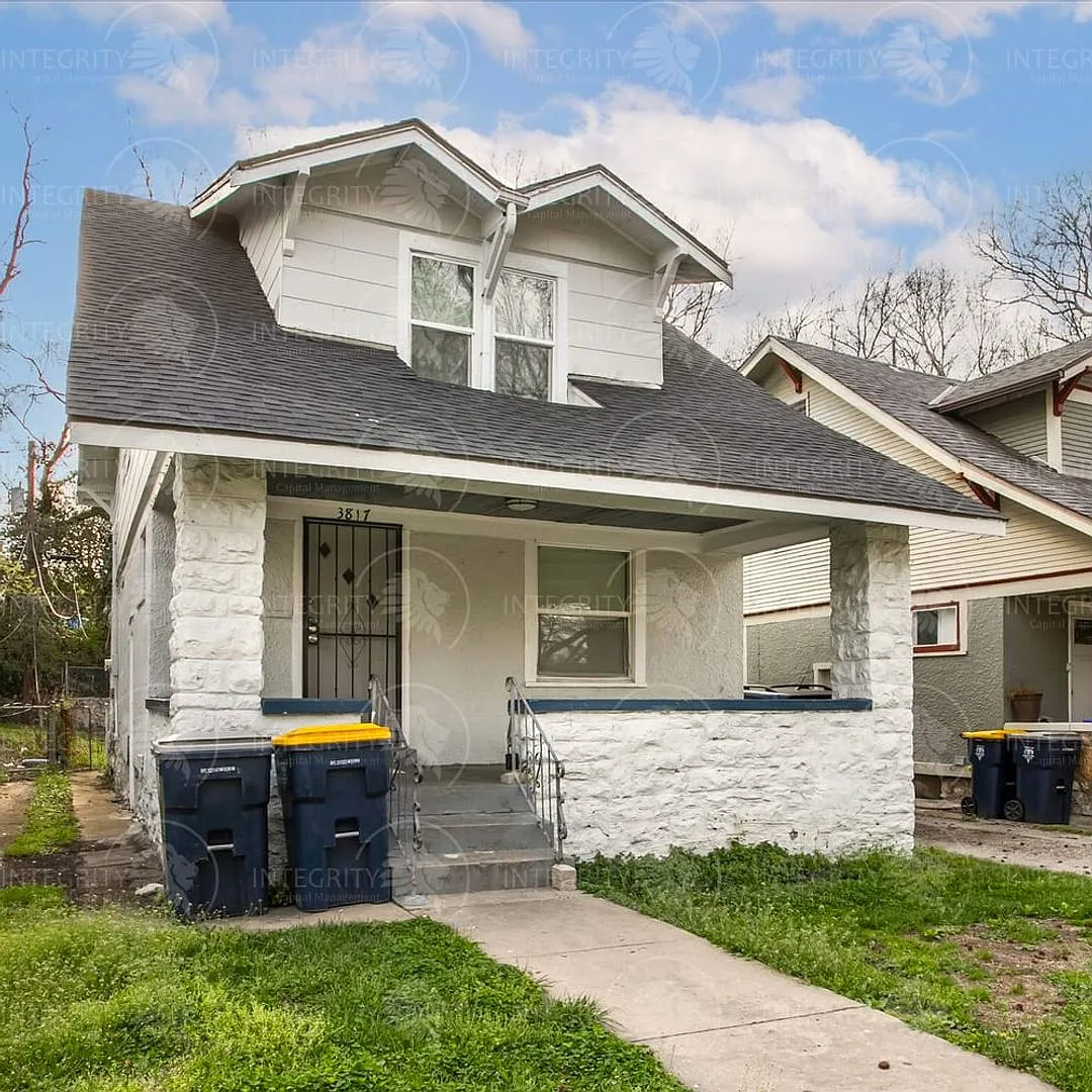 For Rent: 3817 S Benton Blvd, Kansas City, MO 64128 — Photo 3