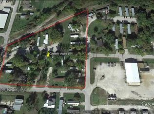407 E Walnut St, Clinton, MO 64735