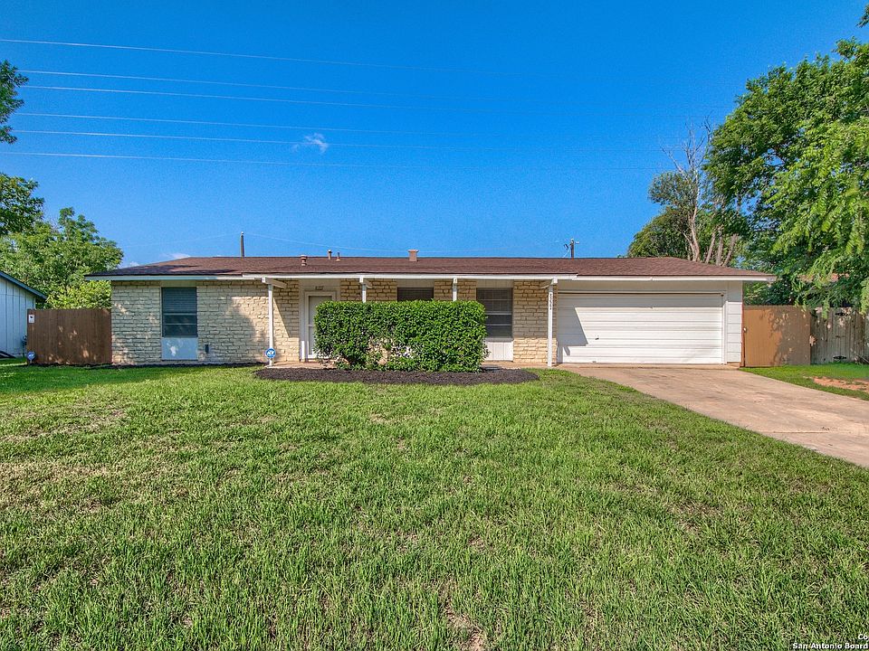 1st image of 8227 QUAIL CREEK DR