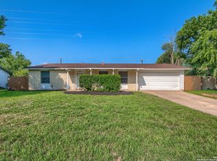 8227 Quail Creek Dr, San Antonio, TX 78218