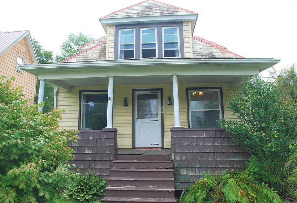 1st image of 128 Railroad St