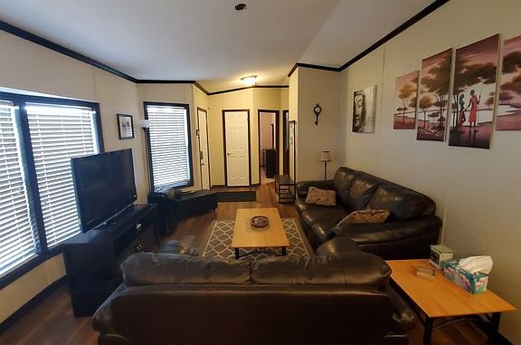 4th image of 5810 Fontaine Dr