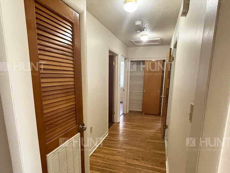 375 W Laurel Bay Blvd — Photo 6