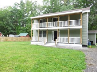 13 Showell Pond Rd, Hampstead, NH 03841