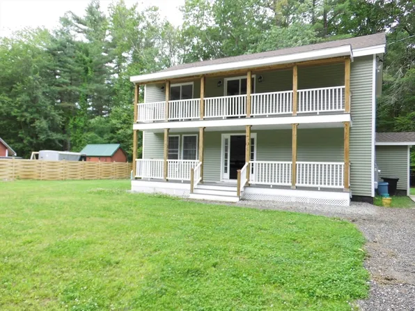 13 Showell Pond Rd, Hampstead, NH 03841