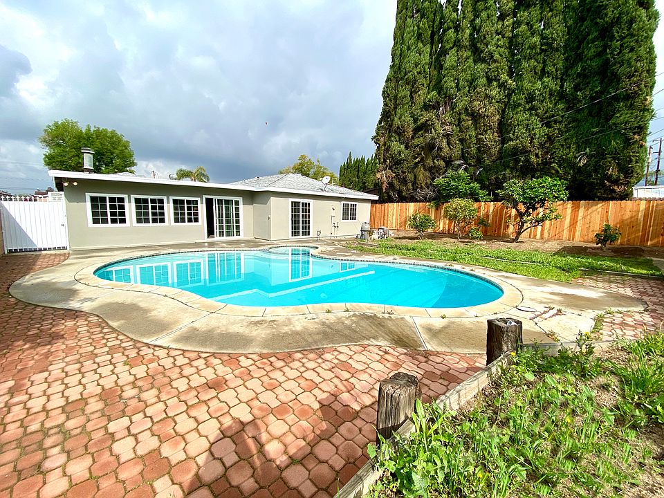 1st image of 1495 Valaria Dr