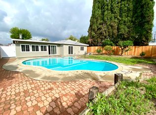 1495 Valaria Dr, Highland, CA 92346