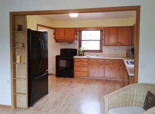 504 Falcon Cir, Monona, WI 53716