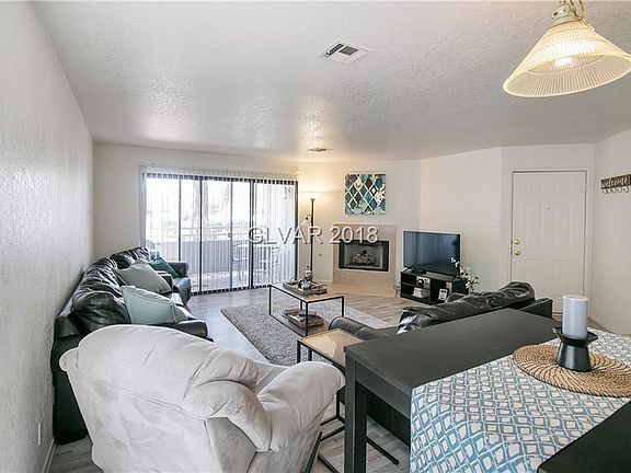 3rd image of 5054 S Rainbow Blvd Unit 105