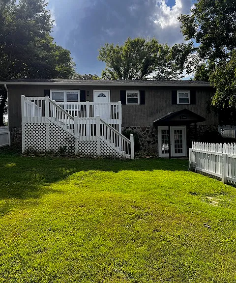 Street front view from front yard
