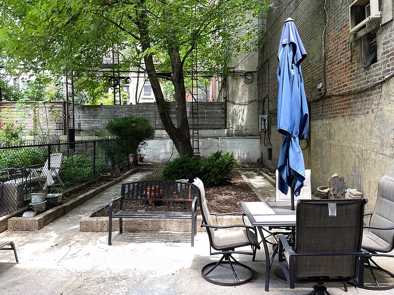 95 3rd Pl #GARDEN — Photo 8