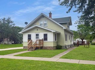 152 North Ohio Street, Prairie Du Chien, WI 53821