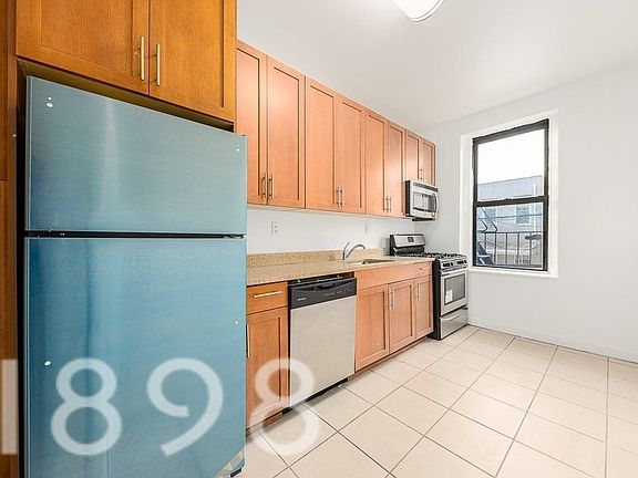 4th image of 35-16 34th St #2H