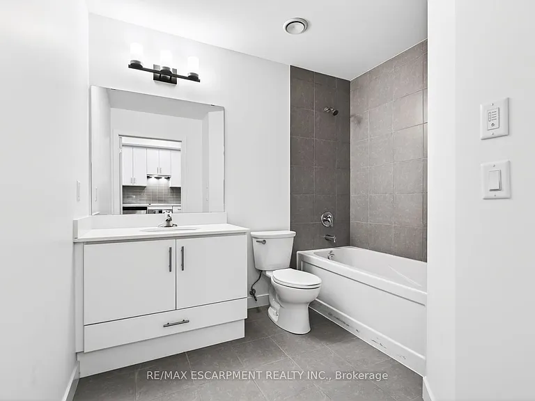 461 Green Rd #220 — Photo 23