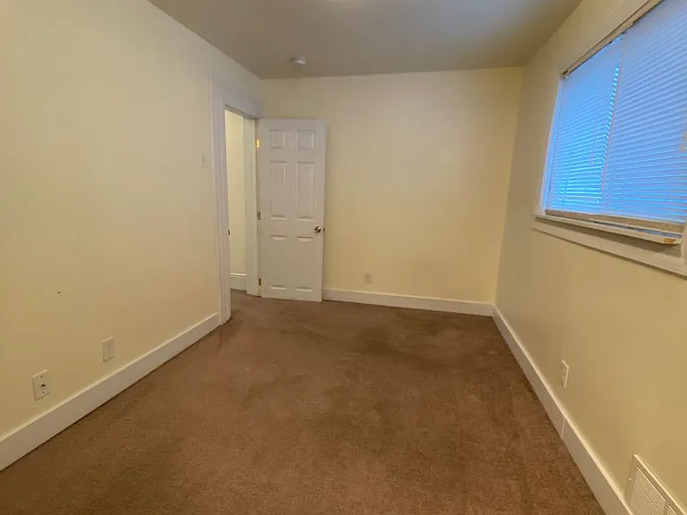 2414 Patterson St — Photo 8
