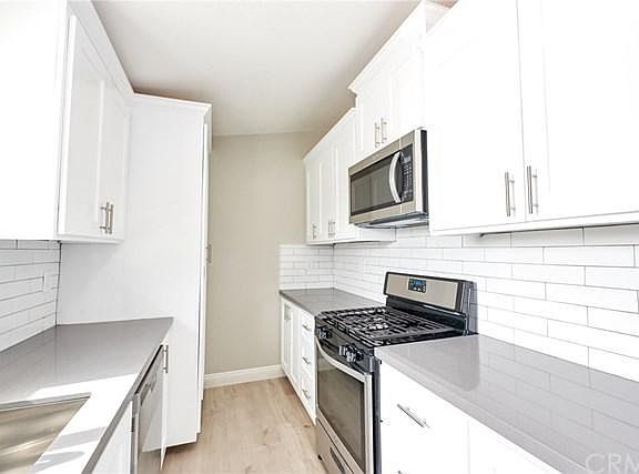 4th image of 17139 E Orkney St