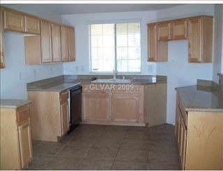 4th image of 8691 Grand Sequoia St
